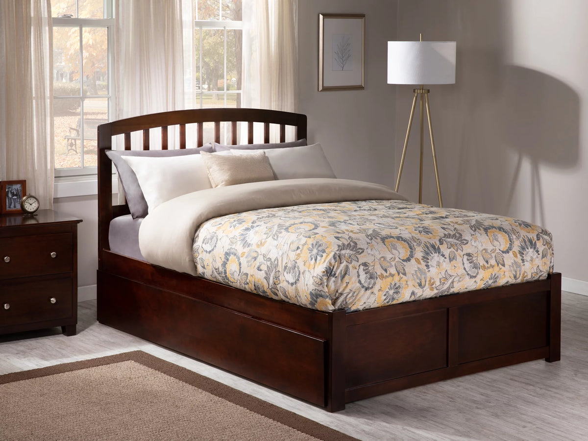 King Solid Wood Platform Bed with Footboard and Twin XL Trundle in Walnut O329521