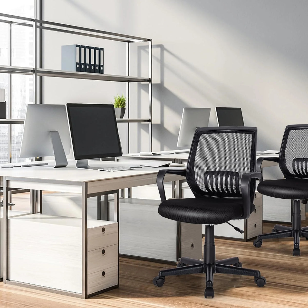 Black Mesh Ergonomic Office Chair L731