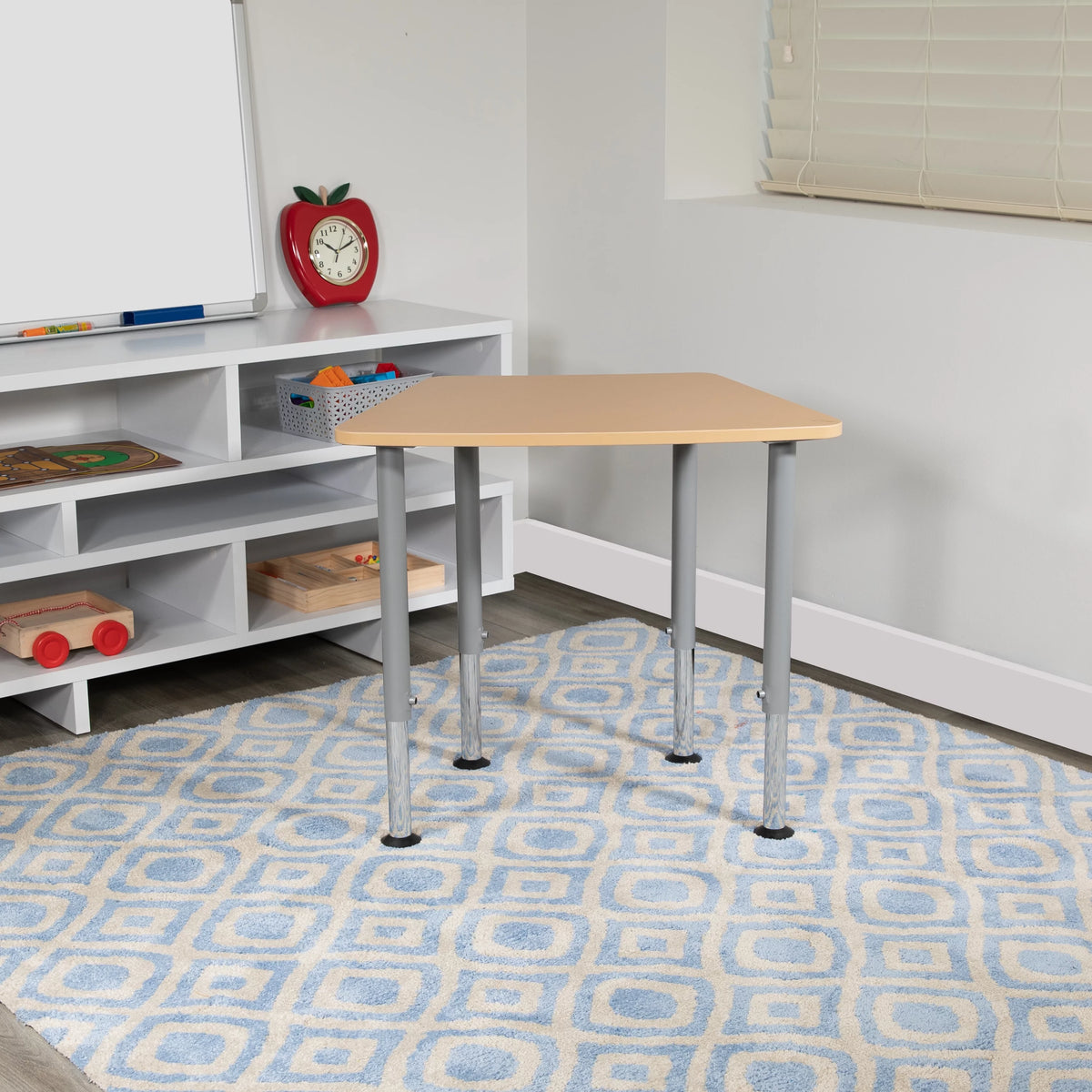 Hex Adjustable Student Desk Y909836