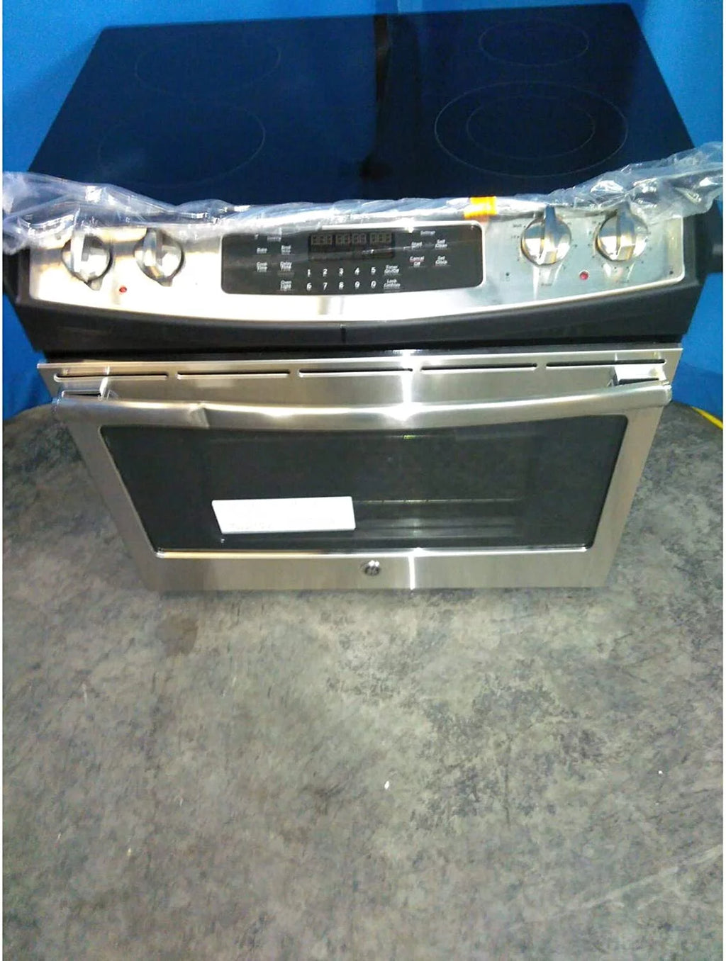 4.4 Cu.Ft. Stainless 4 Burner Electric Range V19443