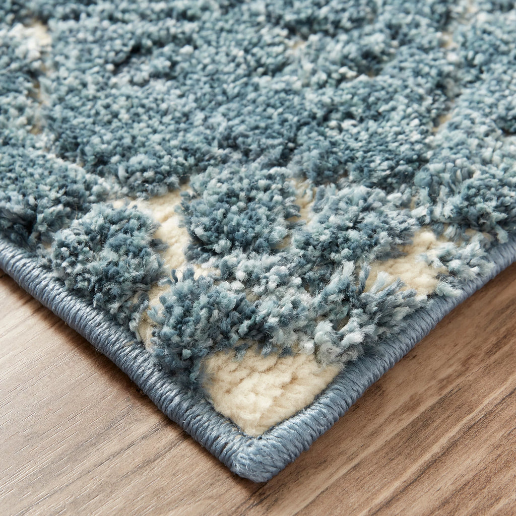 Blue 5' x 8' Area Rug Z482889