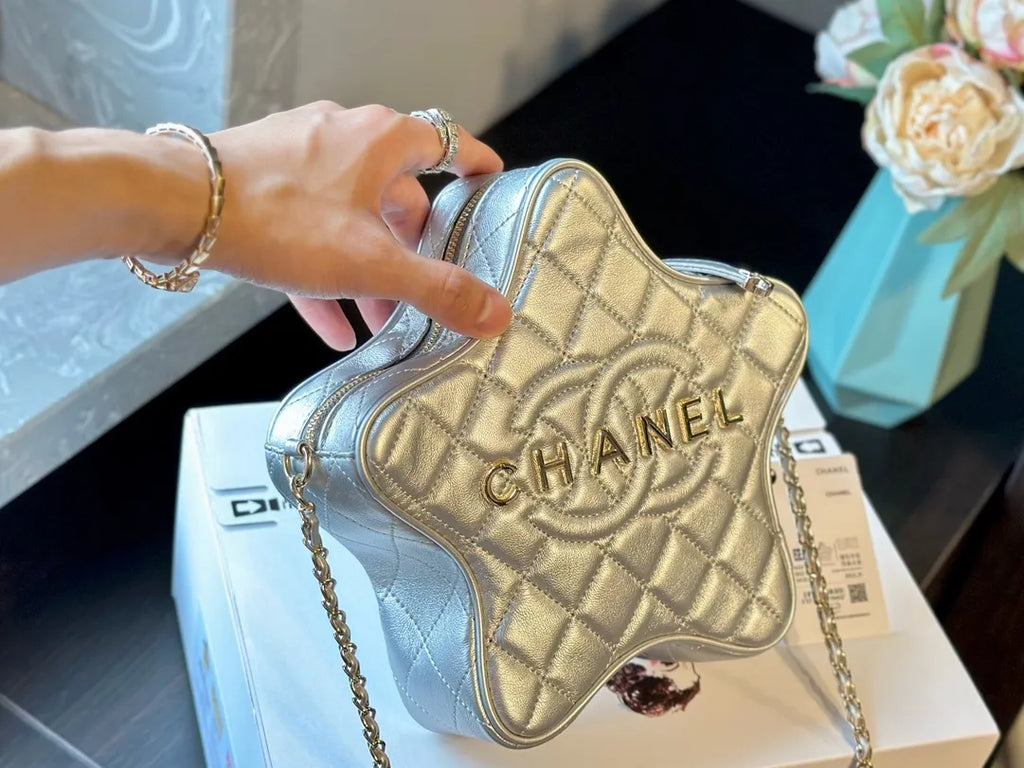 Leather handbag S122