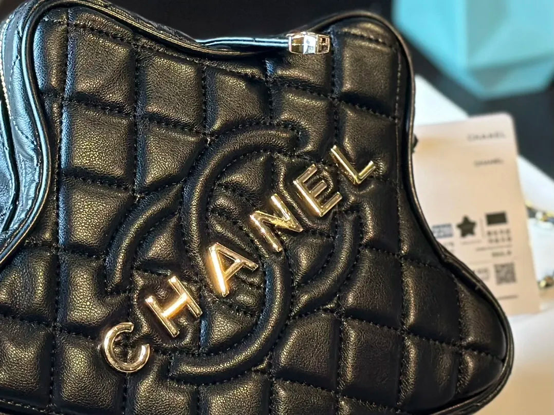 Leather handbag S122