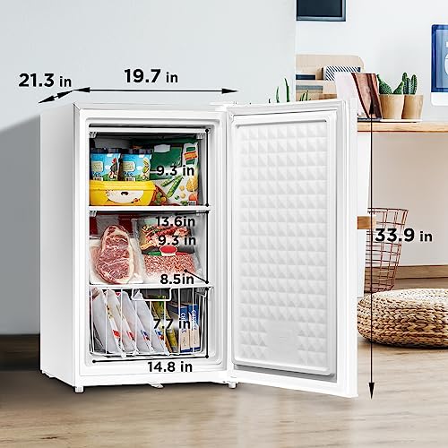 Black 3.0 Cubic Feet Upright Freezer I671