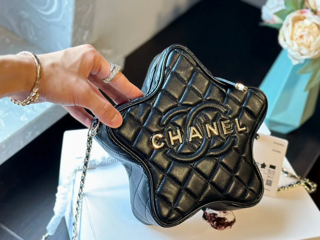 Leather handbag S122