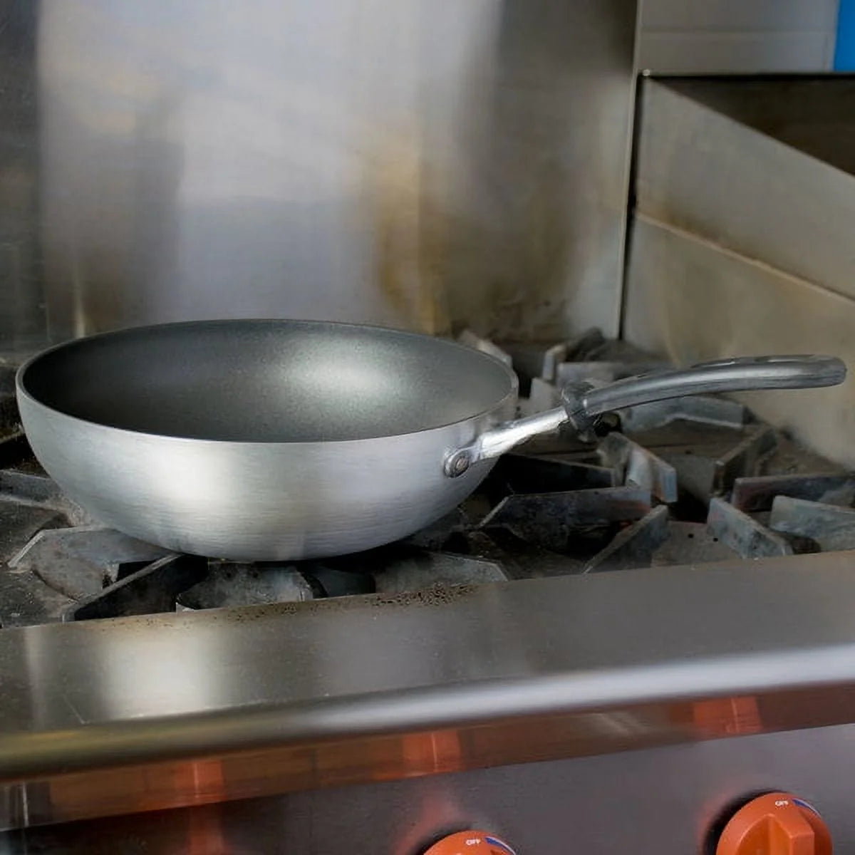 Aluminum 4.5 Qt. Stir Fry Pan V36116
