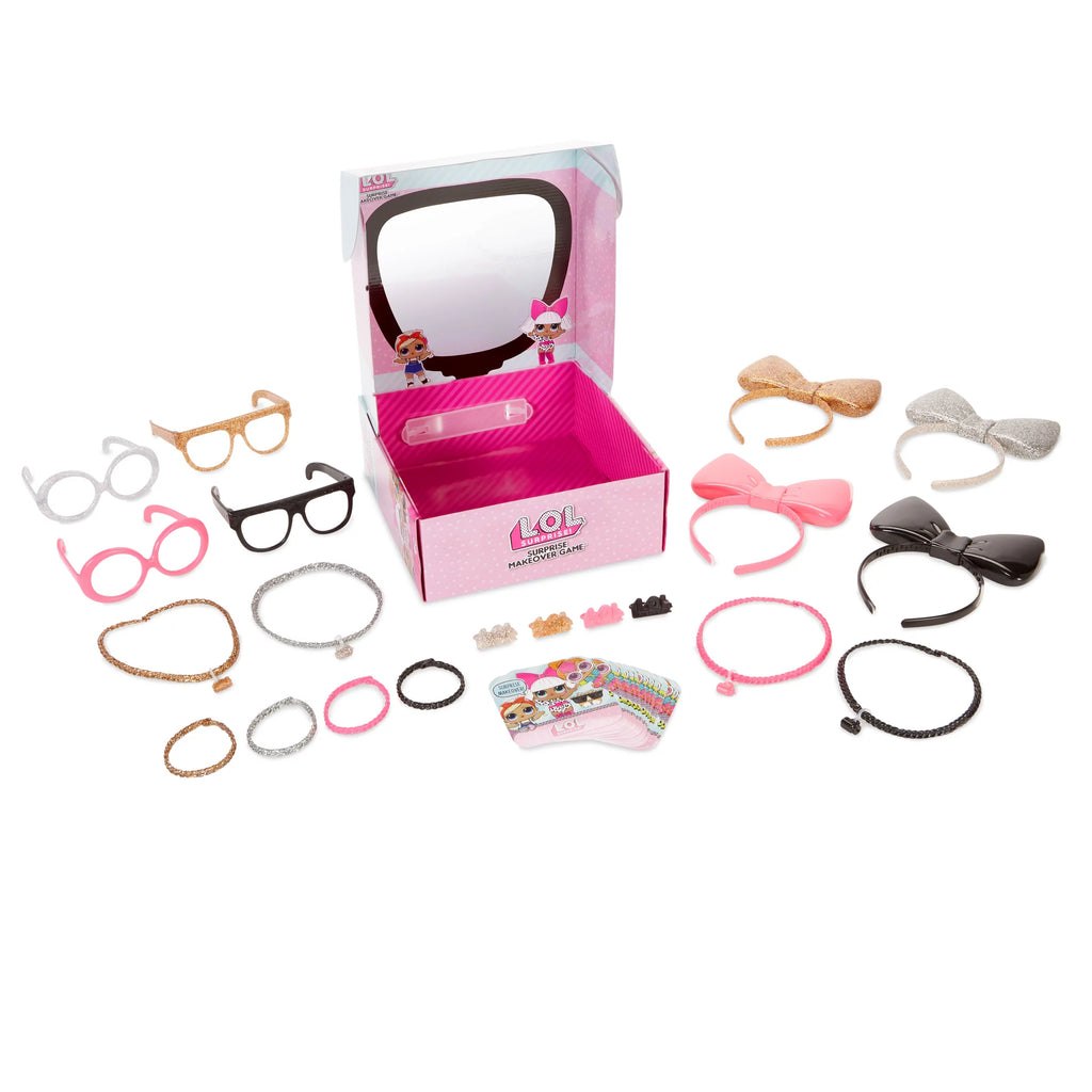 Makeover Game with 20 + Exclusive Accessories A21494
